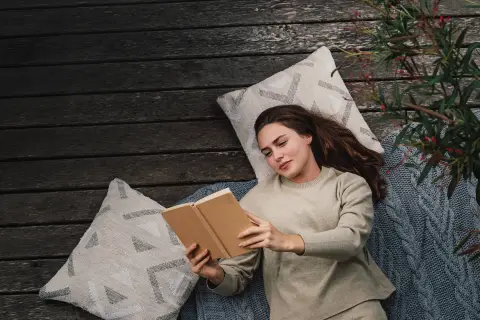 Libri – reducere de 20% pentru studenți