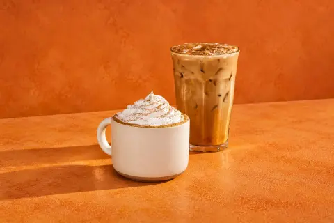 Starbucks – reducere de 1+1 pentru studenți